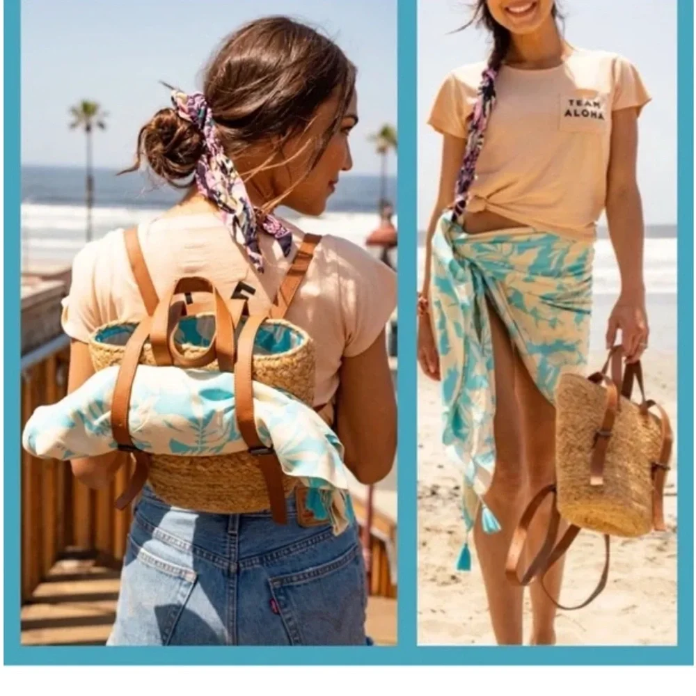XIX Palms insulated Tan Straw Tote Bag